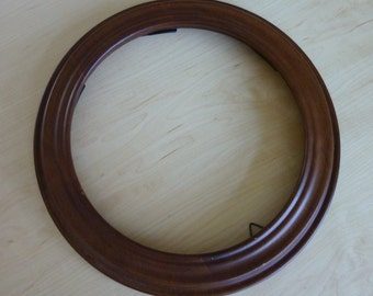 Vintage Plate Frame Holder - Van Hygan & Smythe  - Medium Brown Round Wood Frame - Plate Holder - Holds 8.5" Plate