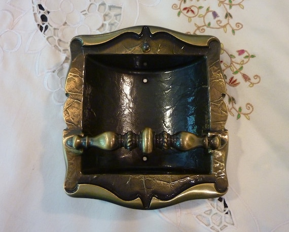 Vintage Amerock Carriage House Pedestal Soap Dish Bronze Retro Bath Decor 1970/'s