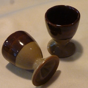 Vintage Egg Cups - 2 Brown TriColoured Pottery Egg Cups  - Egg Cup on Pedestal - Breakfast Egg Holder