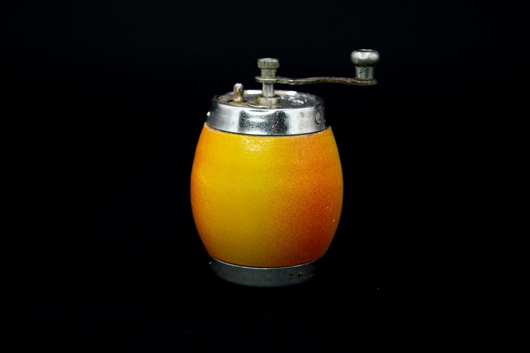 Vintage Grinder Pepper Grinder Wooden Grinder 1970s Vintage Mill Wooden