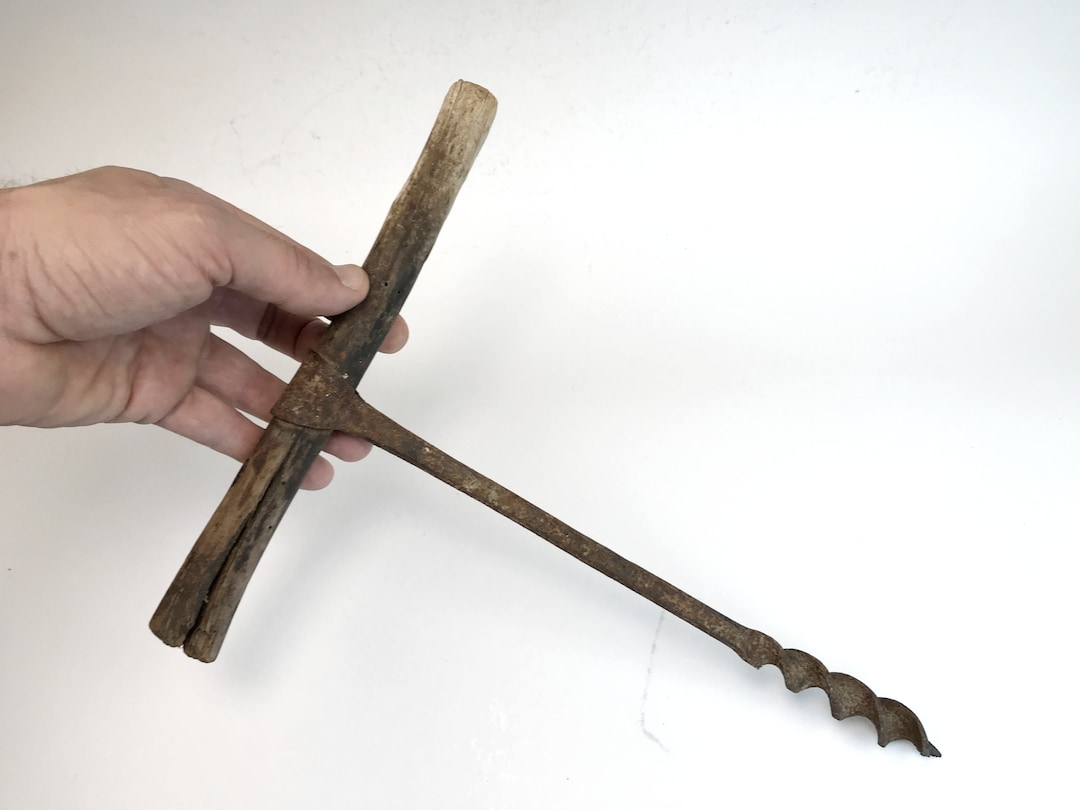 Vintage Drill Tool Primitive Gimlet Antique Auger Woodworking Tool