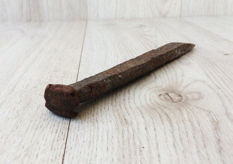 Vintage Chisel Metal Chisel Mason Tool Primitive Tool Etsy Israel