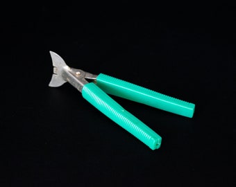 Vintage can opener Old can opener Antique can opener Primitive tin opener Soviet tool Home decor Russian tool Kitchen decor Made in USSR