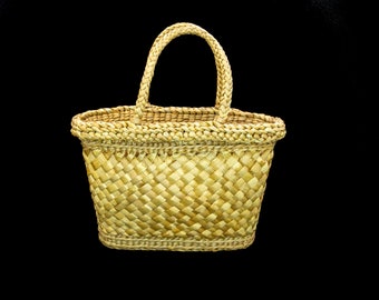 Vintage straw bag Messenger bag Shopping basket Wicker bag Rattan bag Organic bag Handbag Market basket Womans bag Tote bag Female bag Gift
