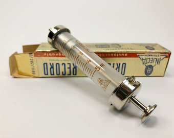 Vintage syringe German Record syringe Glass syringe Reusable syringe in a box Medical accessory Doctors tool Nurse equipment Vintage medical