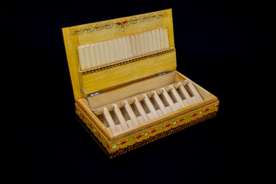 Wooden cigarette box Vintage cigarette box Handmade c… - Gem