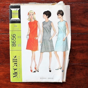 McCalls 8656 - ärmelloses Kleid - Mod - eine Linie - 60er Jahre Vintage Schnittmuster