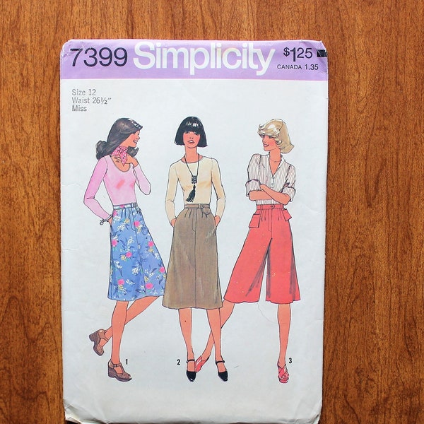 Simplicity 7399 - Gauchos - Skirt - Pant Skirt - UNCUT - 70s Vintage Sewing Pattern