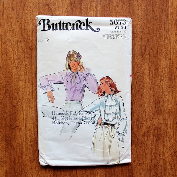 Butterick 5673 - Blouse - Jabot - Bow - Raglan Sleeve - 70s Vintage Sewing Pattern