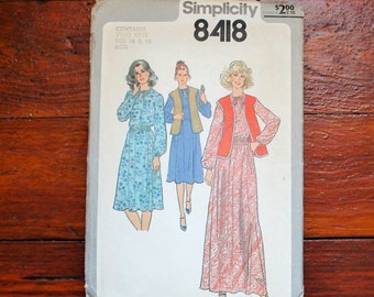 Simplicity 8418 - Pullover Dress - Secretary Dress - 70s Vintage Sewing Pattern