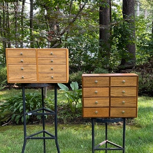 1980's Combed Oak Jewelry Chest/Drawers Wall or Surface Mount