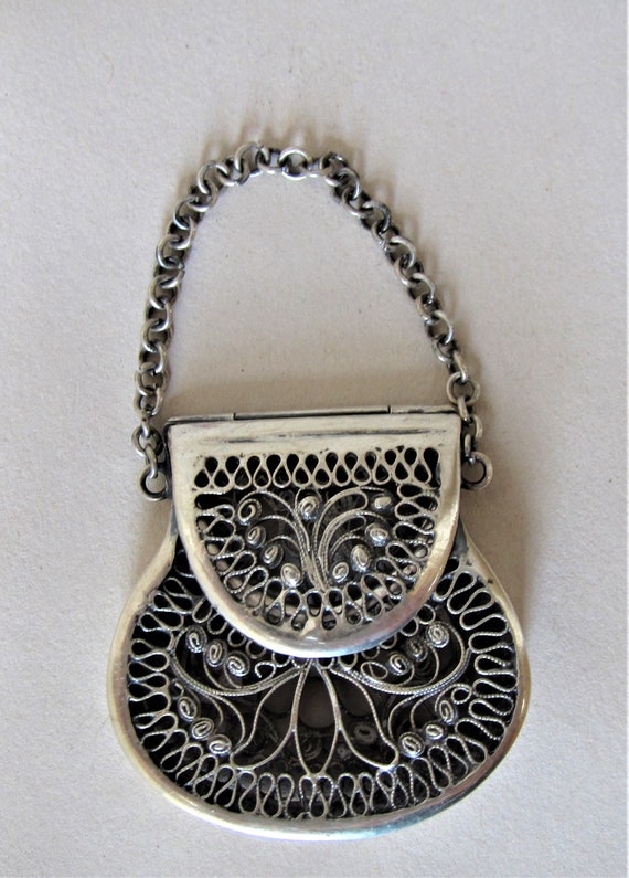 Antique Sterling Silver Filigree Purse Necklace