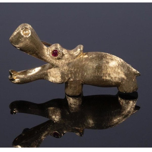 Cellino 18kt Gold/Ruby Hippopotamus Estate Brooch