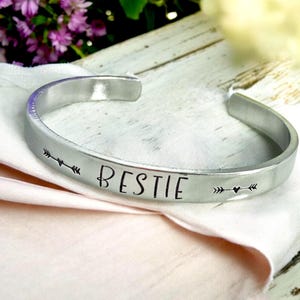 Best Friends Cuff Bracelet, Bestie Cuff, Gift Idea Best Friend, Best Friends Sisters We Choose