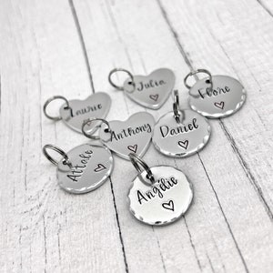 Médaille avec Nom, Coeur avec Prénom, Breloque Prénom, Breloque Personnalisée, Breloque pour Porte Clé