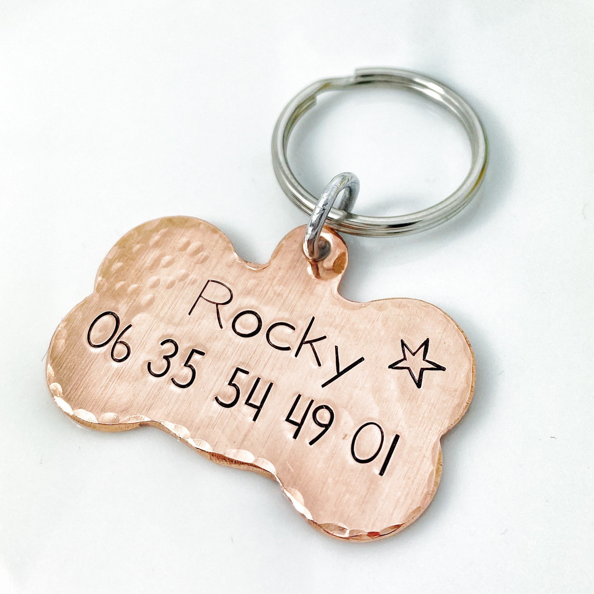 Médaillon d'identité Chien, Médaillon Personnalisé, Médaille Chien Cuivre, Gravure Identité Coeur en