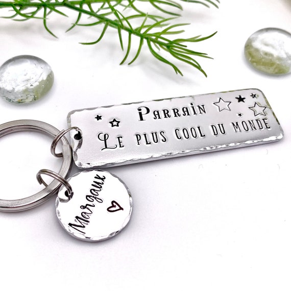 Cadeau noël parrain. Porte clé à personnaliser parrain et prénoms