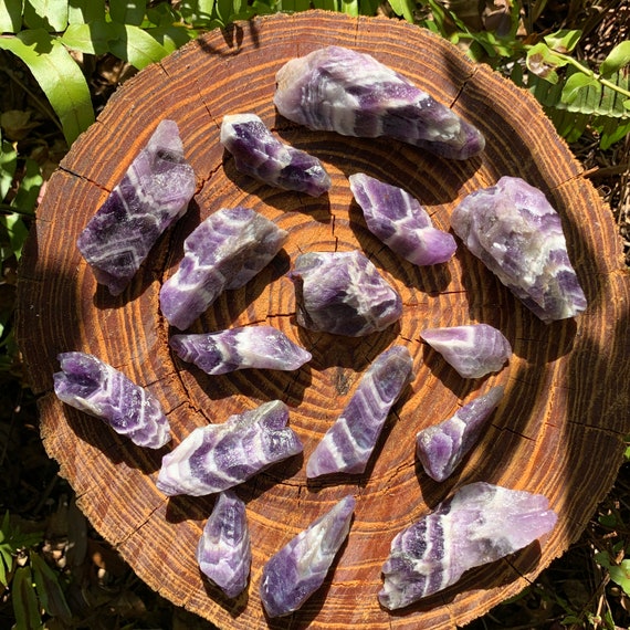 Chevron Amethyst Raw Crystals (13 Inch AA Grade 1220 Pieces Per