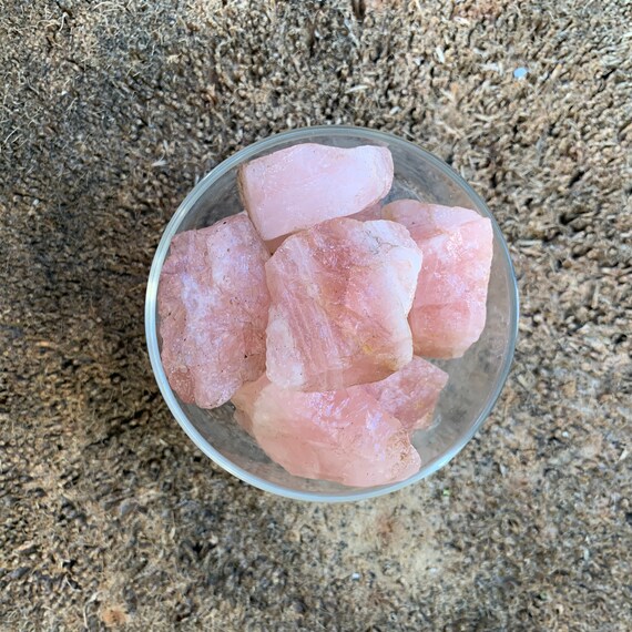Rose Quartz Raw Crystals (12 Inch A Grade 816 Pieces Per Pound
