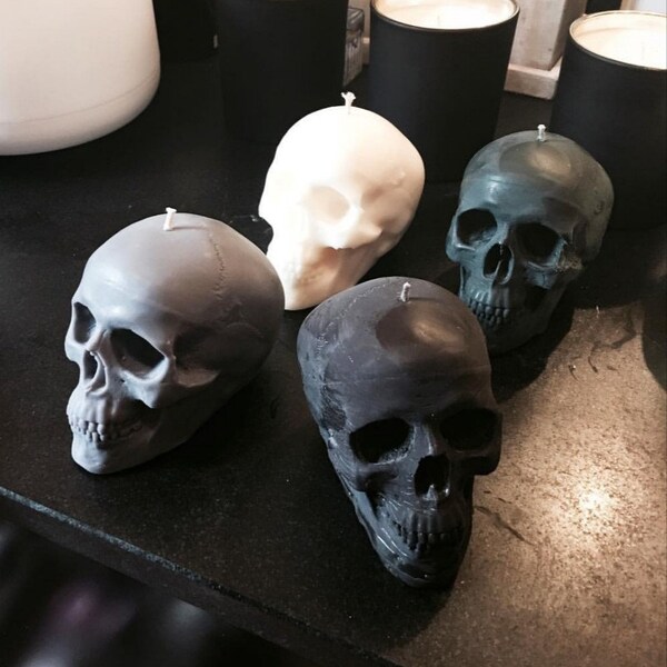 8oz large colored skull candle / halloween candle / design candle / home decor / halloween decoration / pillar candle