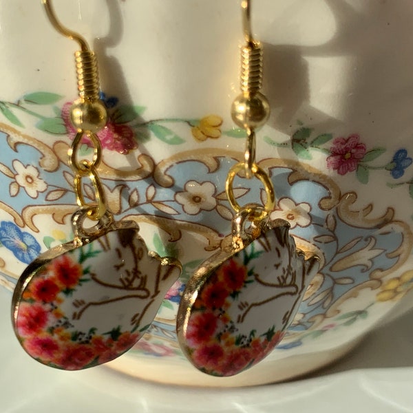 Napping White Cat in Red Roses Gold Enamel Earrings