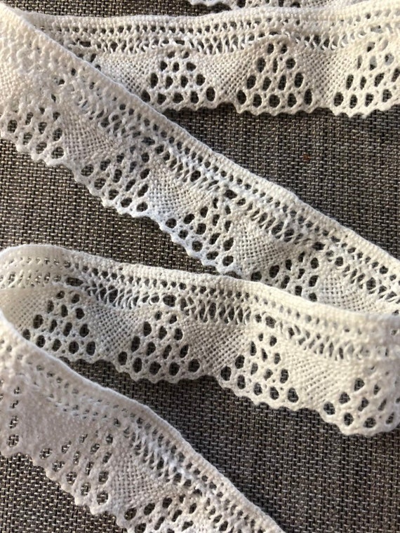 antique lace ribbon