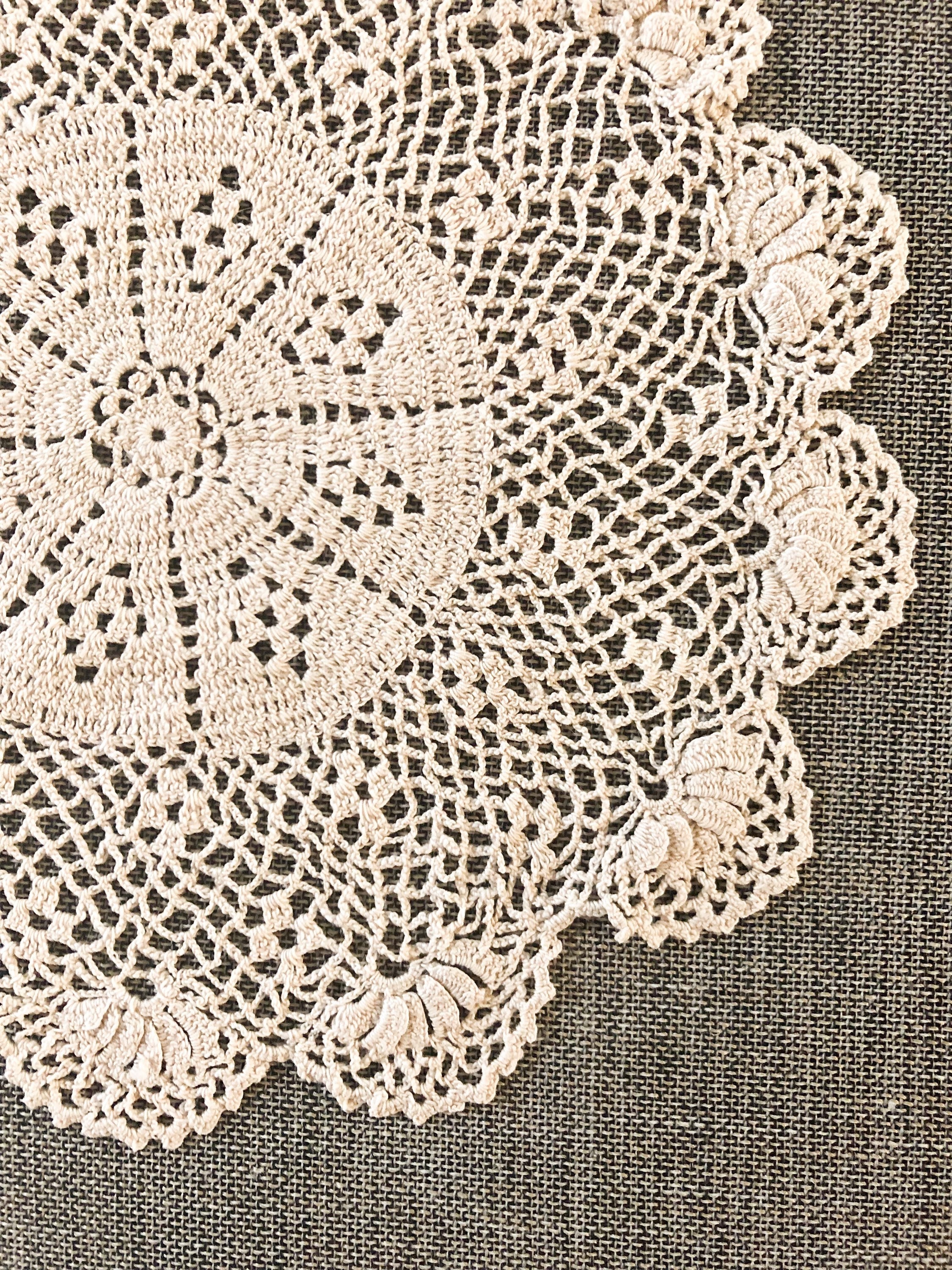 Vintage Crochet Doily fine ecru vintage fan pattern doily