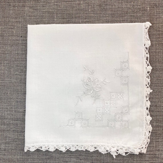 Vintage Handkerchief Bundle, 4 assorted white vin… - image 3