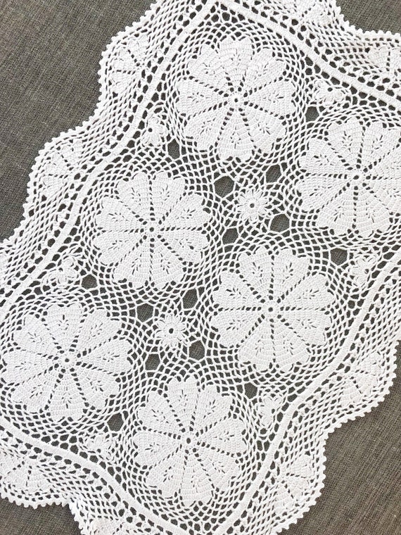 Vintage Crochet Doily white rectangular vintage cotton doily
