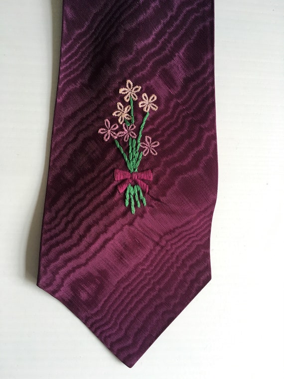 MARY QUANT London Embroidered Necktie Vintage circ
