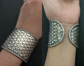 現在、この商品の在庫はありません - Etsy 現在、この商品の在庫はありません - Etsy