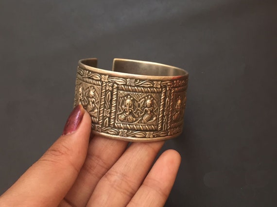 Antique Gold-Filled Bangle Bracelet