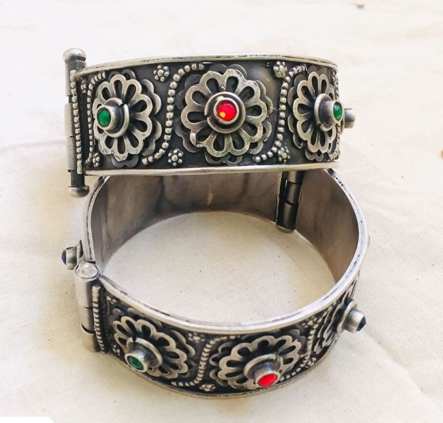 Multi Stone Vintage Bangle, 925 Sterling Silver Antique Bangle Pair, Traditional Silver Jewelry - Etsy Multi Stone Vintage Bangle, 925 Sterling Silver Antique Bangle Pair, Traditional Silver Jewelry - Etsy