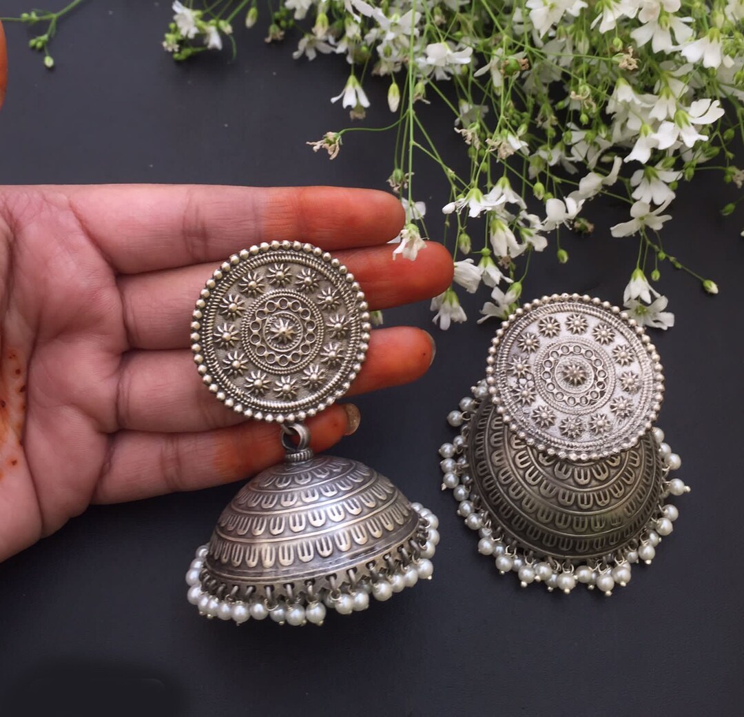 Silver Handcrafted Jhumki Earings main image 1