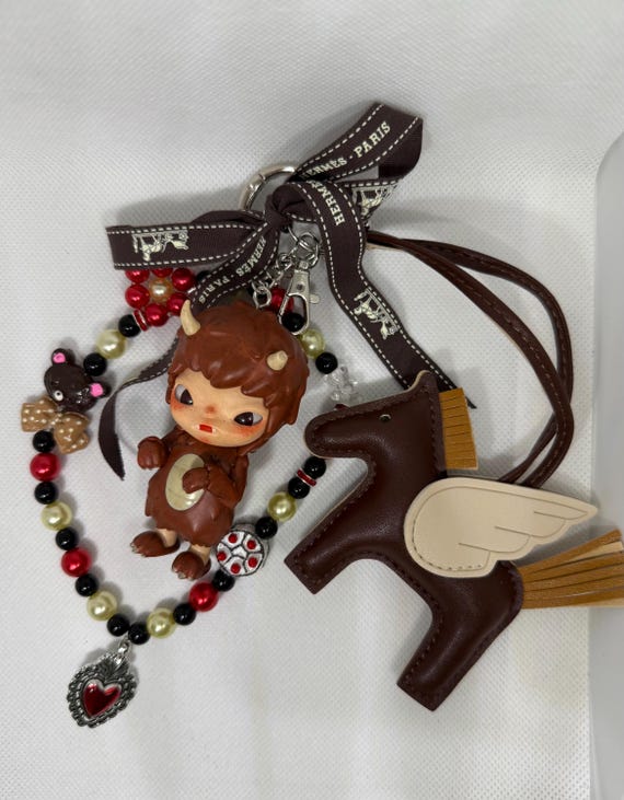 Hirono Bag Charm - Etsy