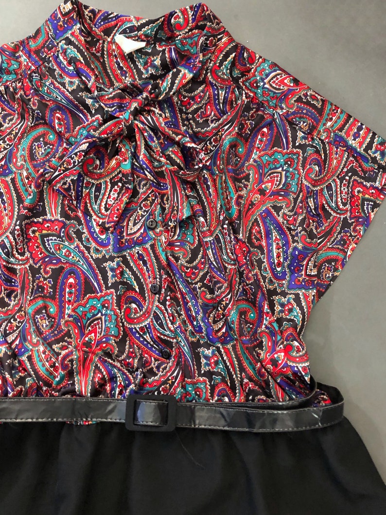 VTG 70s Secretary Ascot Dress Psychedelic Paisley Cap Sleeve Button Down Belted Elastic Waist 1970s Vintage Large L Extra Large XL