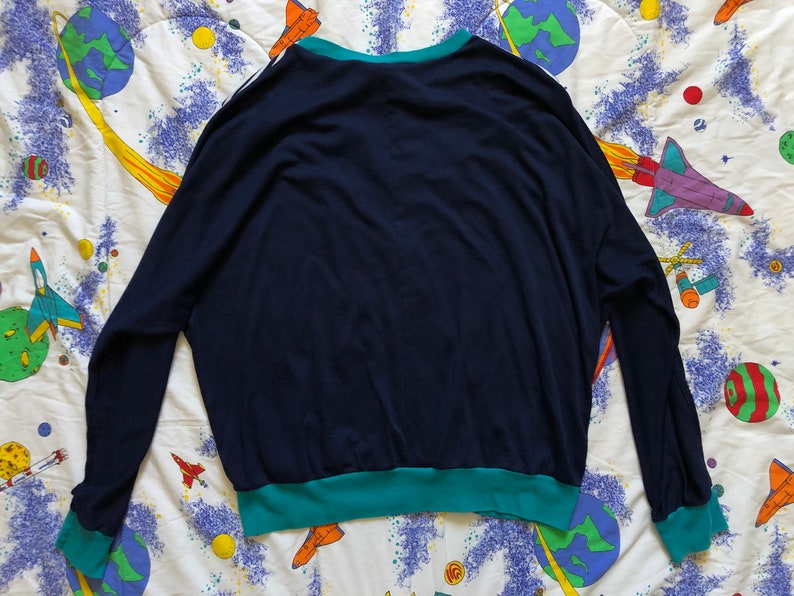 80s Shades Of Blue Striped Sweatshirt Large Blue White Teal Crew Neck Pullover Nautical Style Retro Hipster 1980s Large L