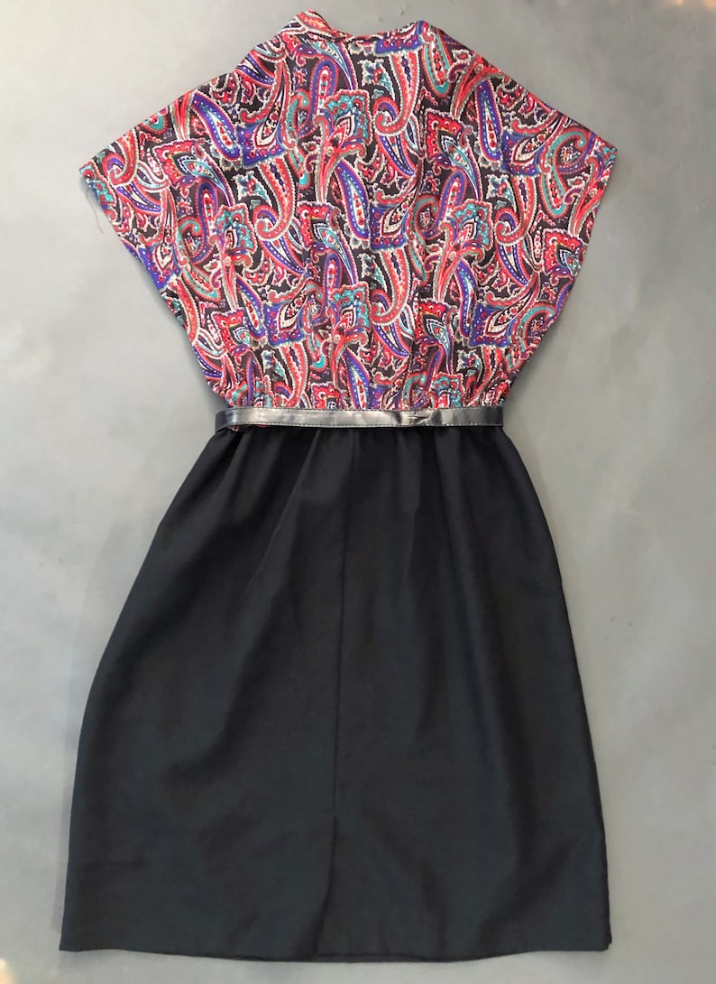 VTG 70s Secretary Ascot Dress Psychedelic Paisley Cap Sleeve Button Down Belted Elastic Waist 1970s Vintage Large L Extra Large XL