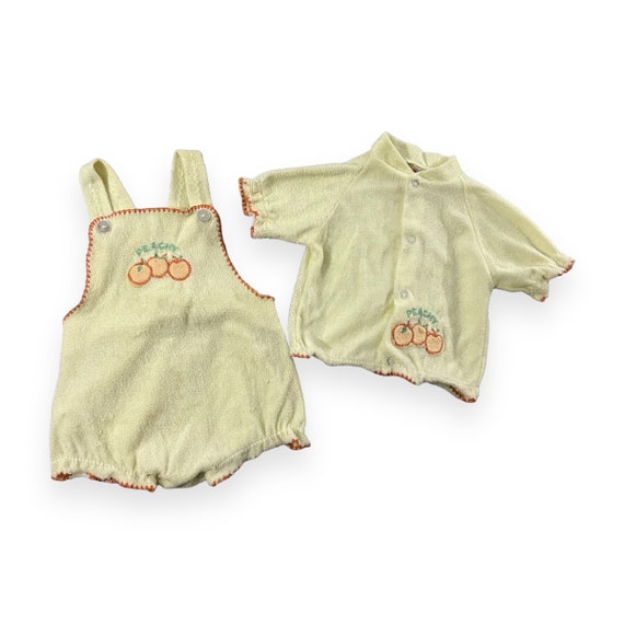 VTG 70s Peachy Embroidered Baby Girls Outfit Overa