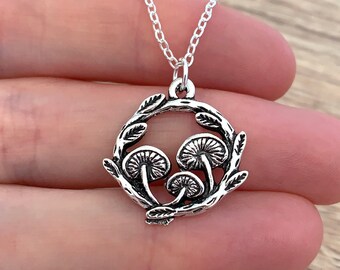 Woodland Mushroom Necklace Friendship Gift for Her Forest Cottagecore Fairy Jewelry Charm Fairycore Hippie Necklace Cute Silver Pendant