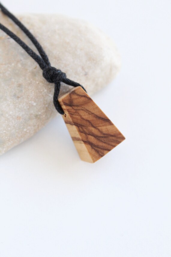 Wood Wooden pendant necklace