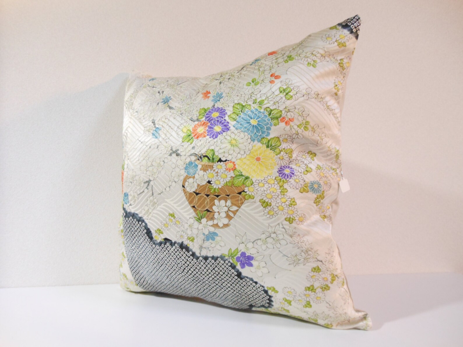 Japanese Kimono Pillow 089 Decorative Pillow 16x16 Etsy