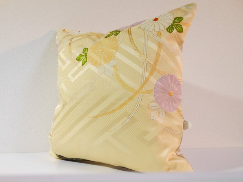 Japanese Kimono Pillow 199 decorative pillow 16x16 Etsy 日本