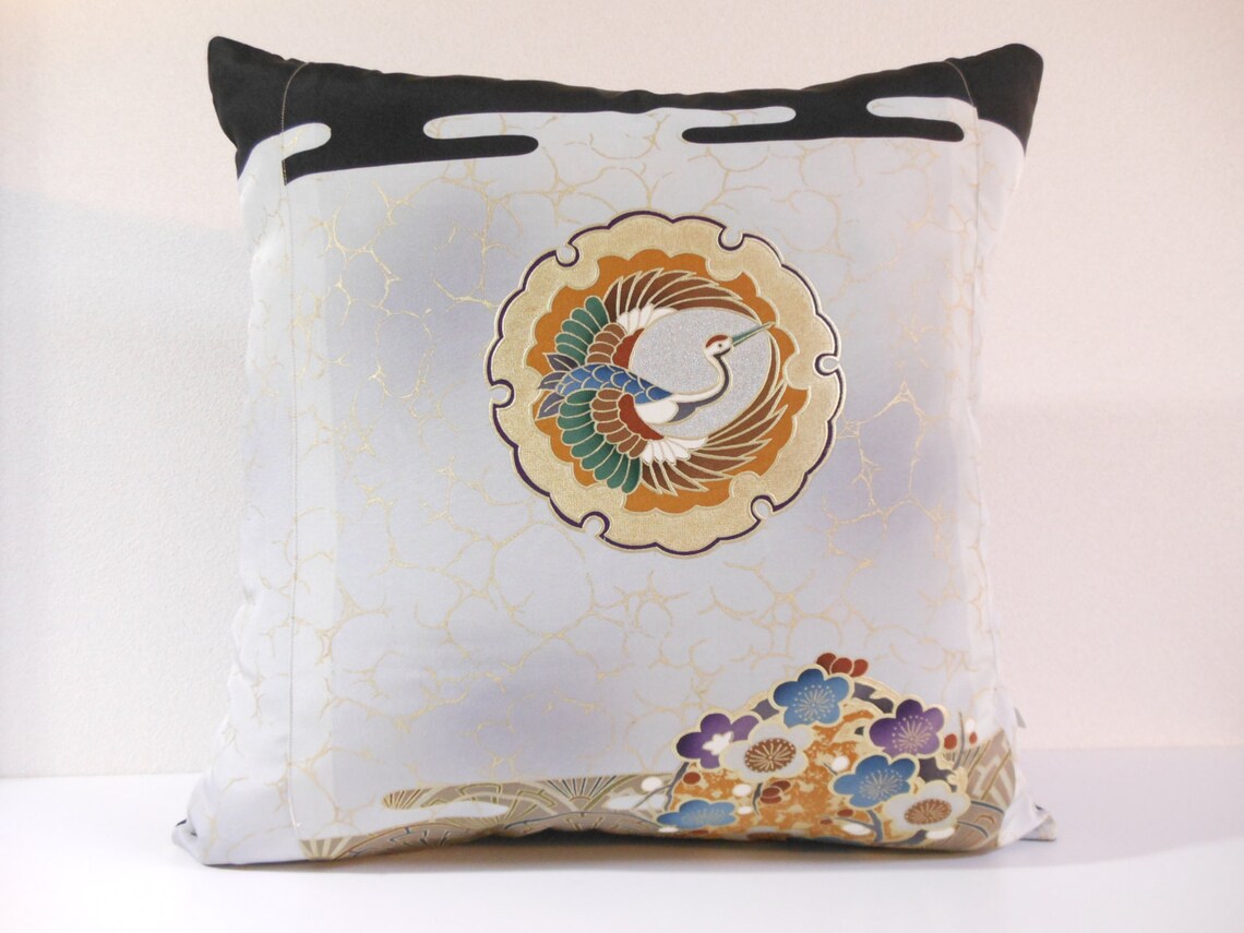 Japanese Kimono Pillow 243 Decorative Pillow 18x18 Etsy