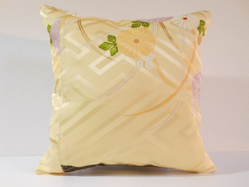 Japanese Kimono Pillow 199 decorative pillow 16x16 Etsy 日本