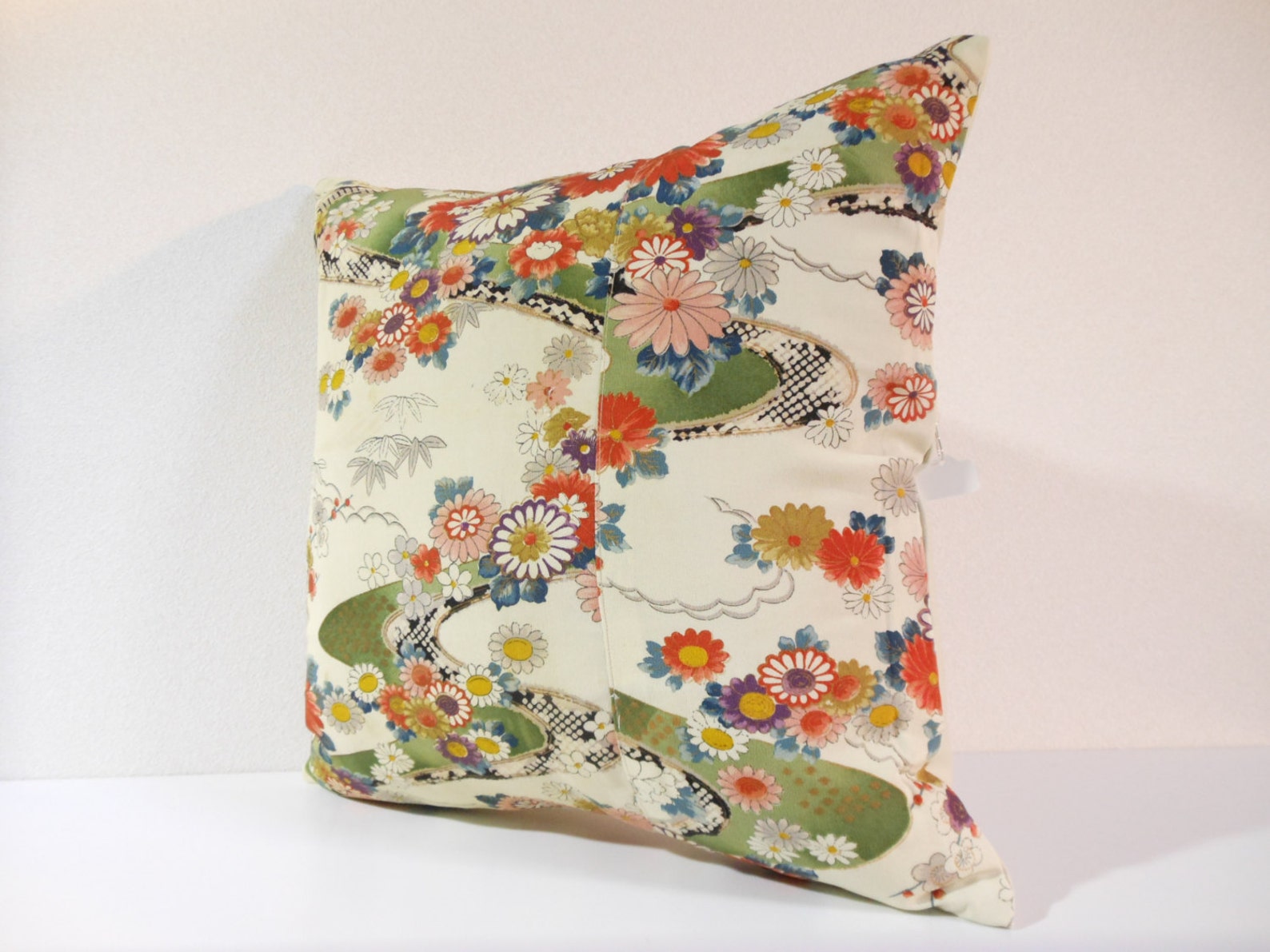 Japanese Kimono Pillow 104 Decorative Pillow 16x16 ,accent Pillows