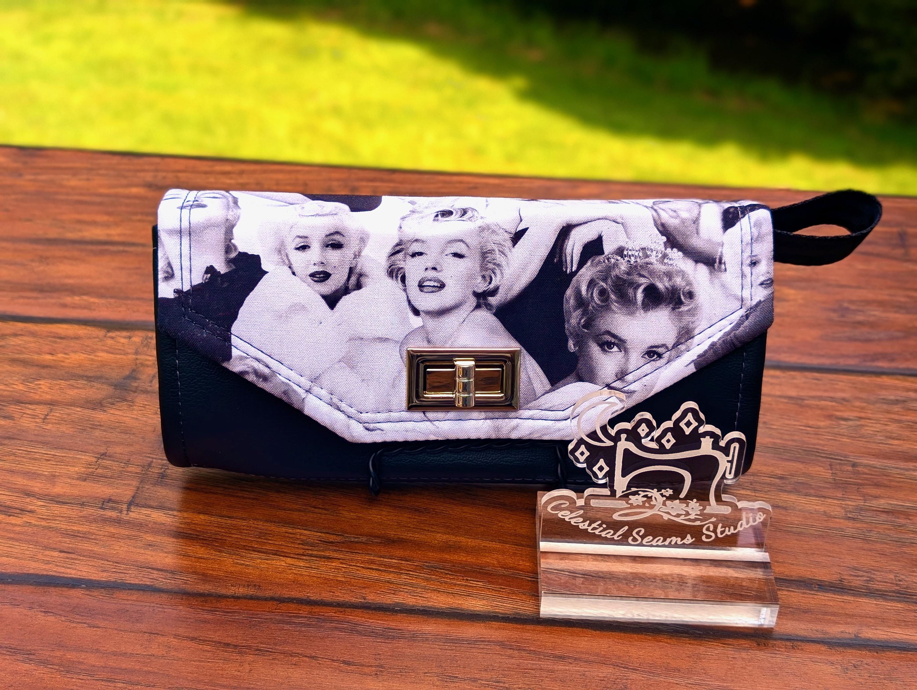 Marilyn Wallet Monroe - Etsy display picture 1