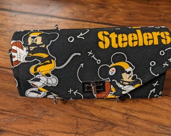 Pittsburgh Steelers wristlet, football, NFL, afc, Steelers, Pittsburgh, Superbowl, Steelers Nation, mouse, Mickey mouse