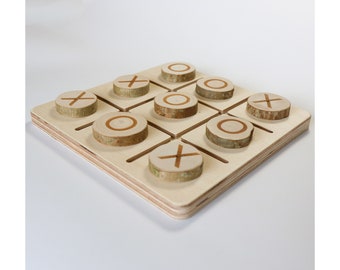 Klassisches Tic-Tac-Toe-Brettspiel, Outdoor- / Indoor-Party-Set für Kinder und Erwachsene, Kaffeetisch-Innendekoration, Raumdekor, Nullen und Kreuze