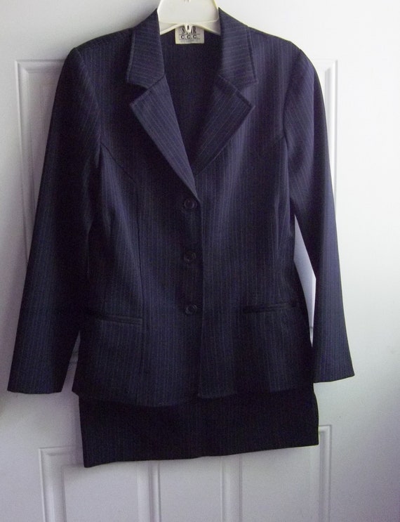 Classic Navy Pin-Stripe Skirt Suit, Sz. 7, Star C… - image 1
